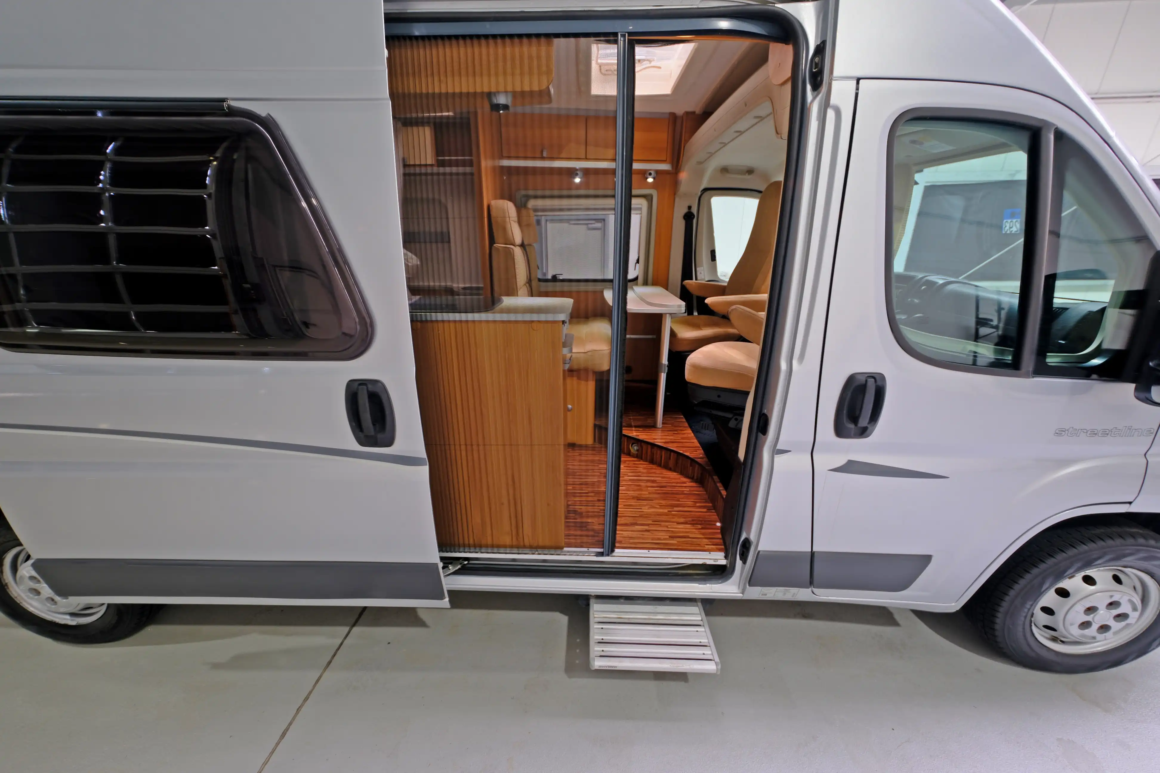 HYMER-ERIBA Car Streetline  322